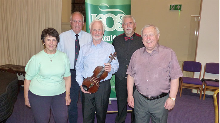  John Gibb (Dunsire’s great nephew), John Gourlay, Vince Gray, Bert Hannah, Margaret Gibb